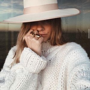 Zara cream chunky knit sweater